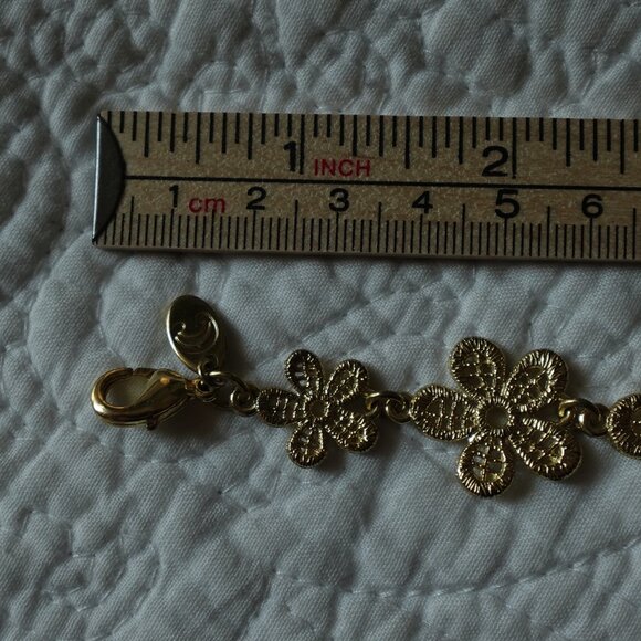 Vintage Gold Tone Statement Necklace - Picture 9 of 11